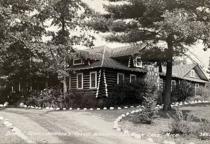 Johnsons Rustic Dance Palace (Johnsons Rustic Resort, Krauses Hotel) - Postcard Photo (newer photo)
